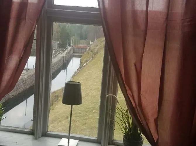 Gasthof Vrangfoss Slusevokterbolig